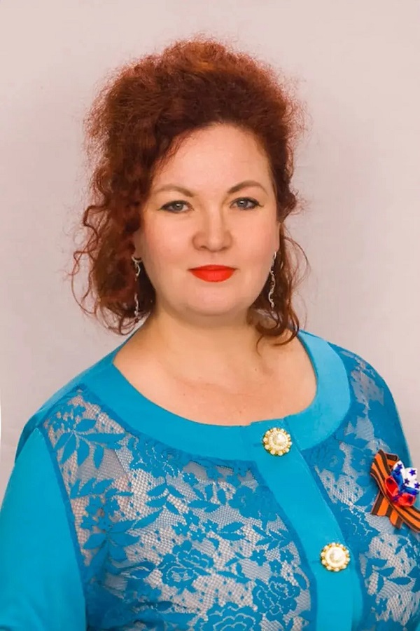 Гильмутдинова Елена Ивановна.